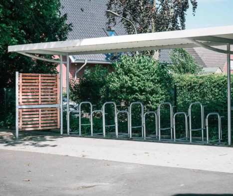 Überdachte Fahrradständer